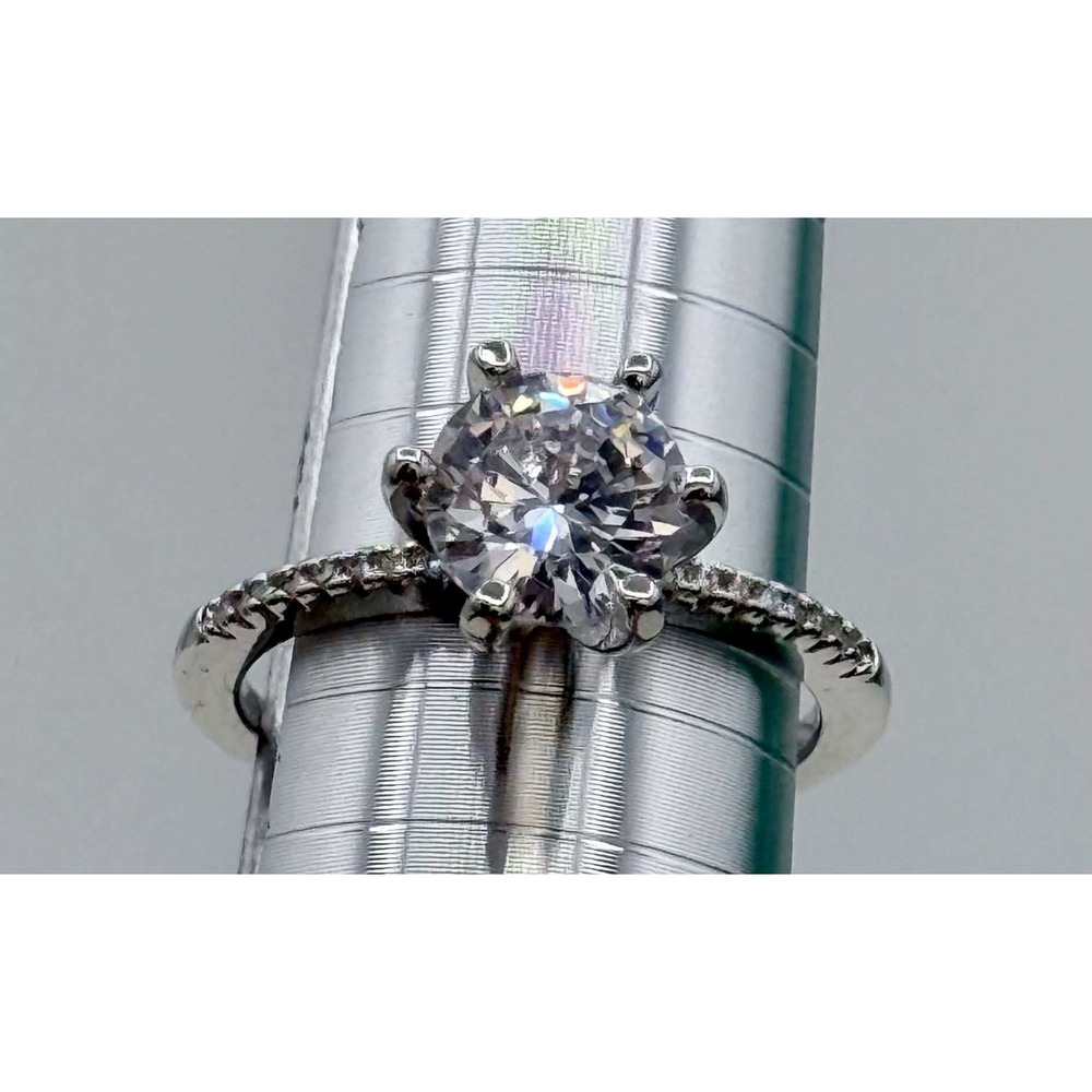 S925 Silver Round Cubic Zirconia Solitaire Pave Band Ring Size 8 Wedding Travel